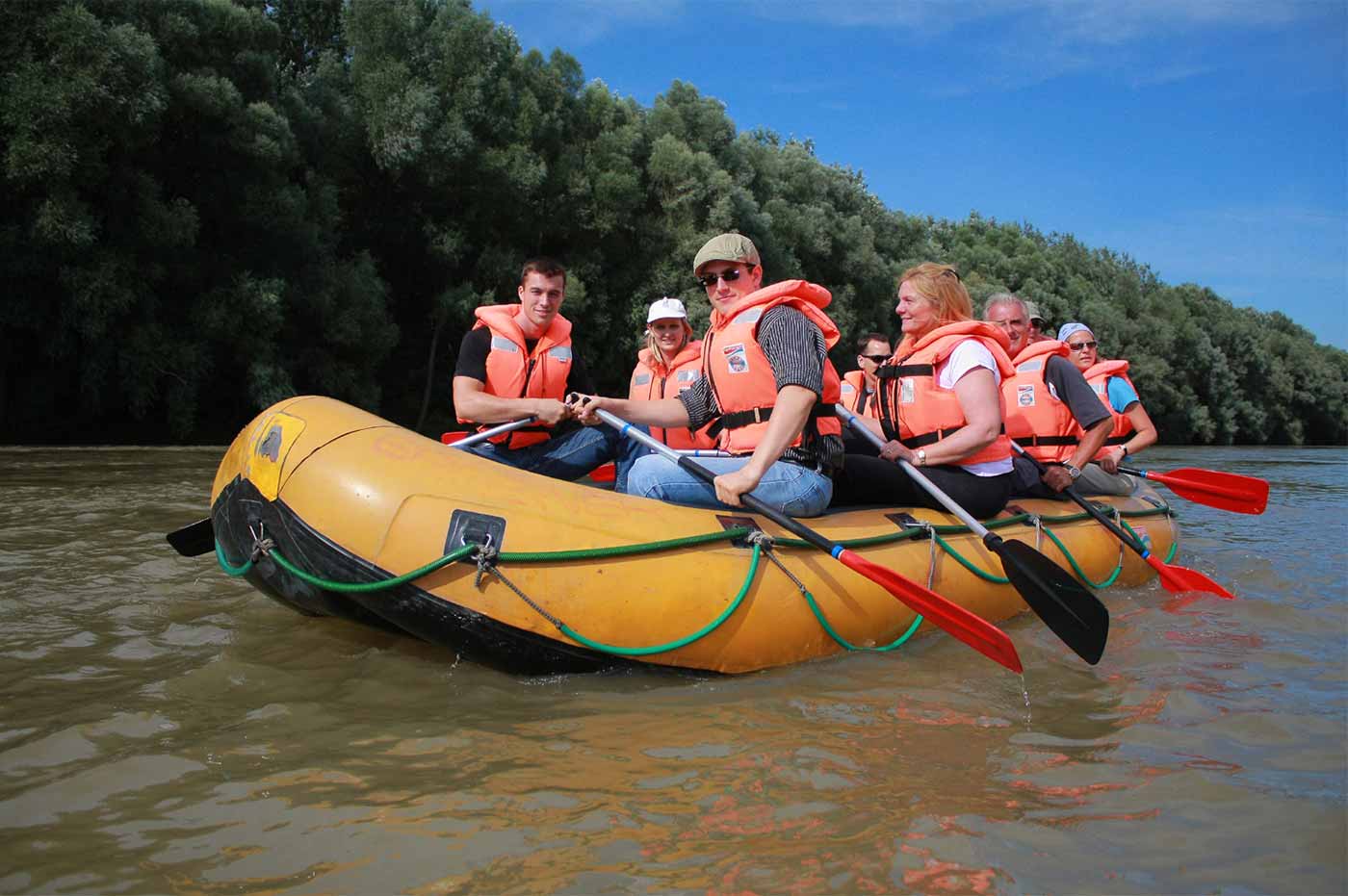 Bootsfahrt in den Donau-Auen